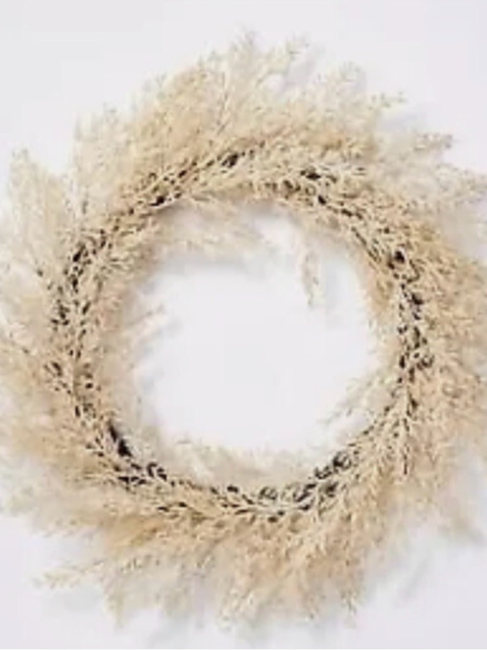 Wreath Cream - Threshold designed with Studio McGee - brand new w/ Tag